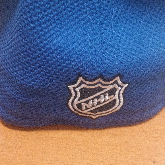 New York Rangers Red Cap - Picture 6 of 7